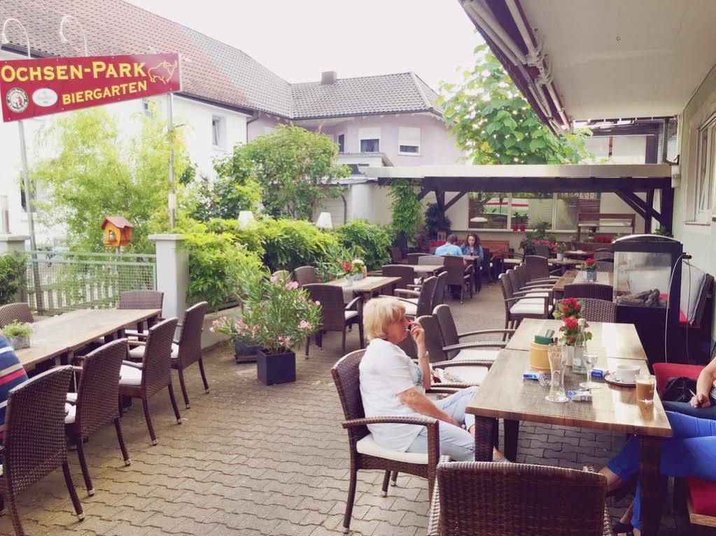 Landgasthof Ochsen 진츠하임 외부 사진